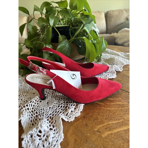 Greatonu Women's Slingback Kitten Heel Christmas New Year Pumps Red Suede Size 6 - Picture 1 of 15